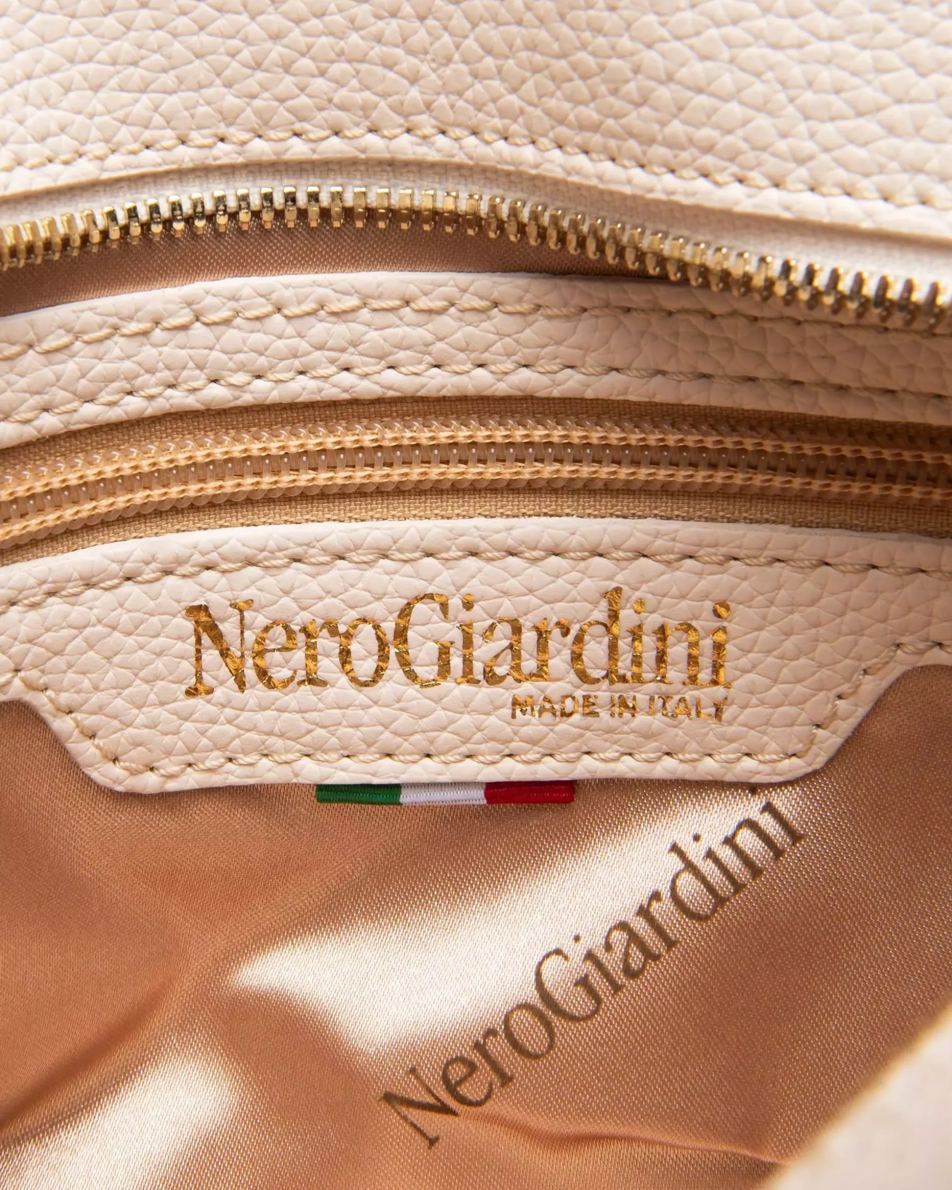 Borsa a Tracolla da Donna in Materiale Tecnico