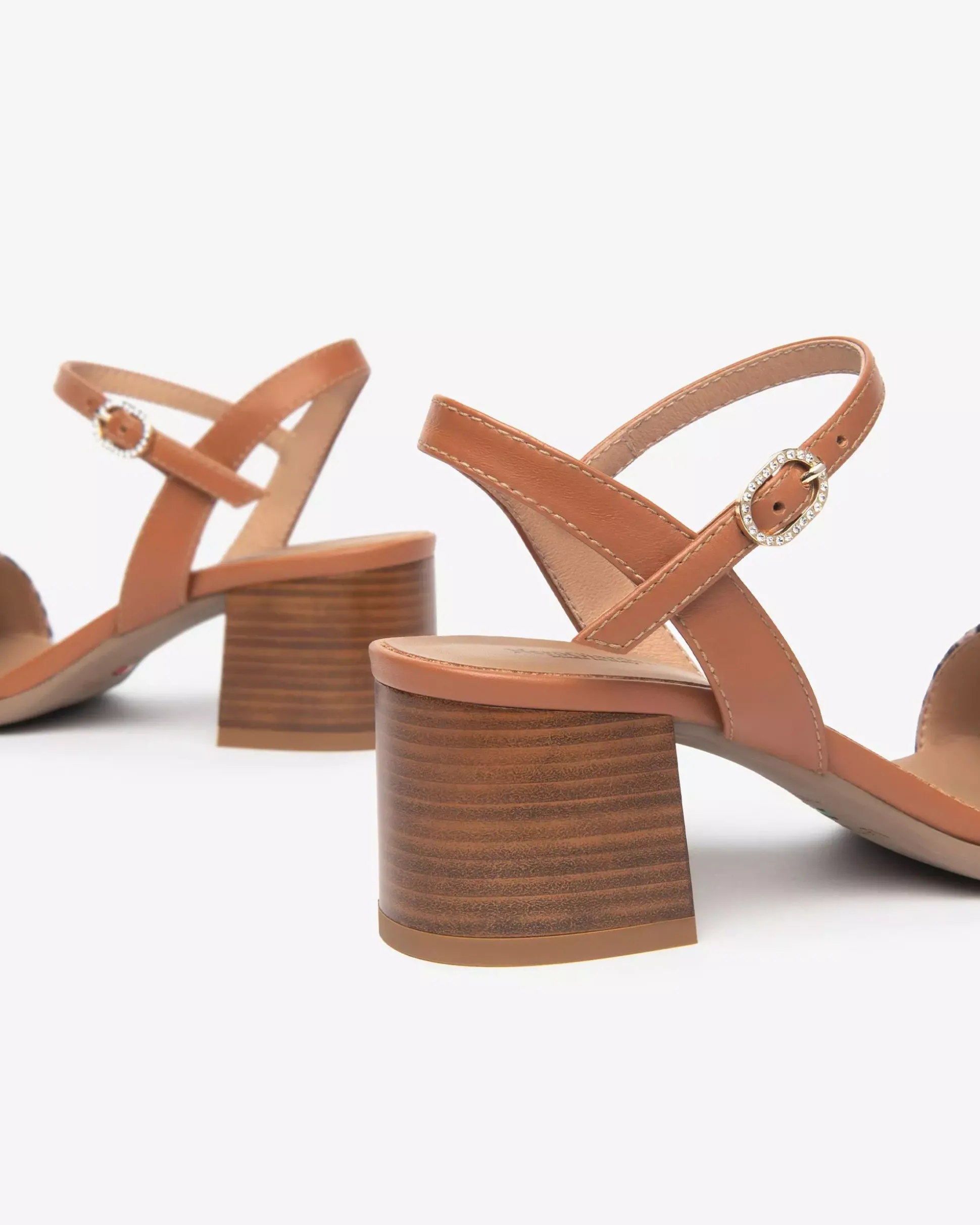 Sandali Donna in Pelle e Materiale Tecnico