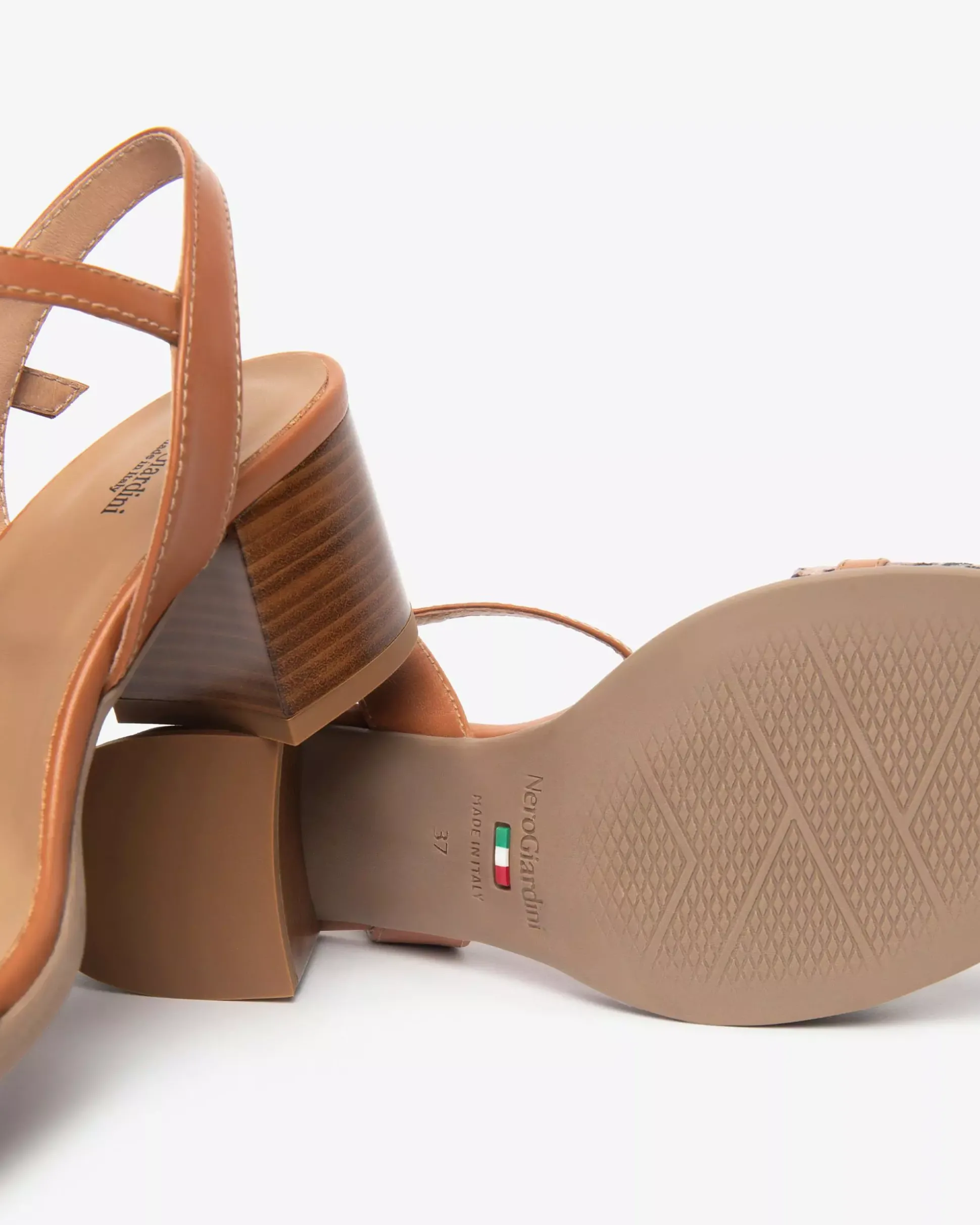 Sandali Donna in Pelle e Materiale Tecnico