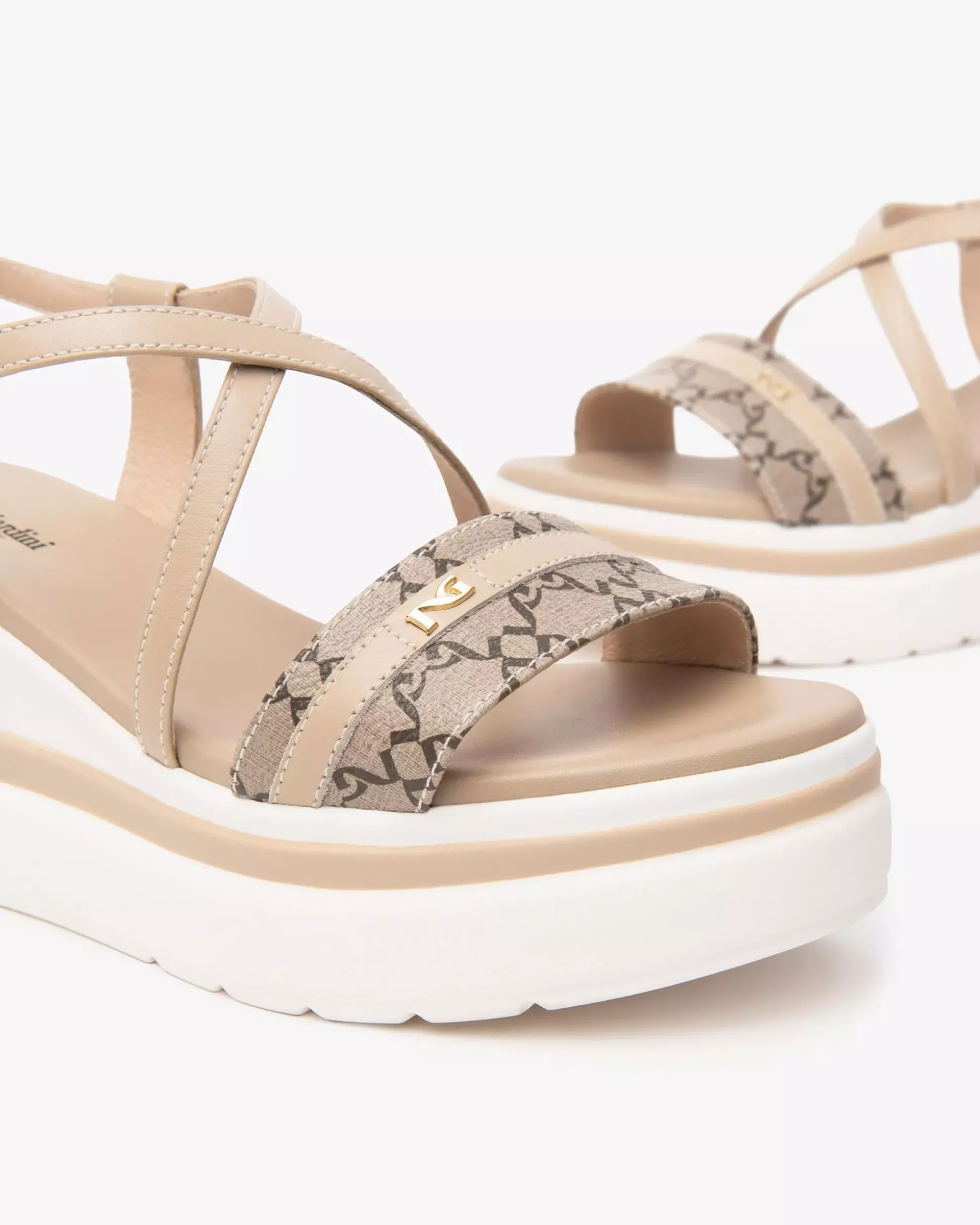 Sandali Donna in Pelle e Materiale Tecnico