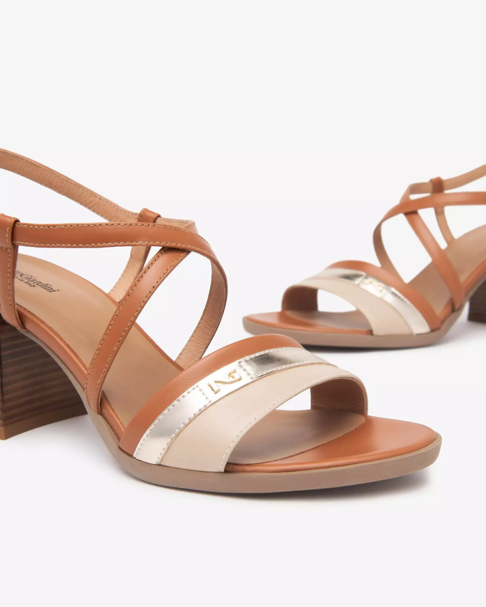 Sandali Donna in Pelle e Materiale Tecnico