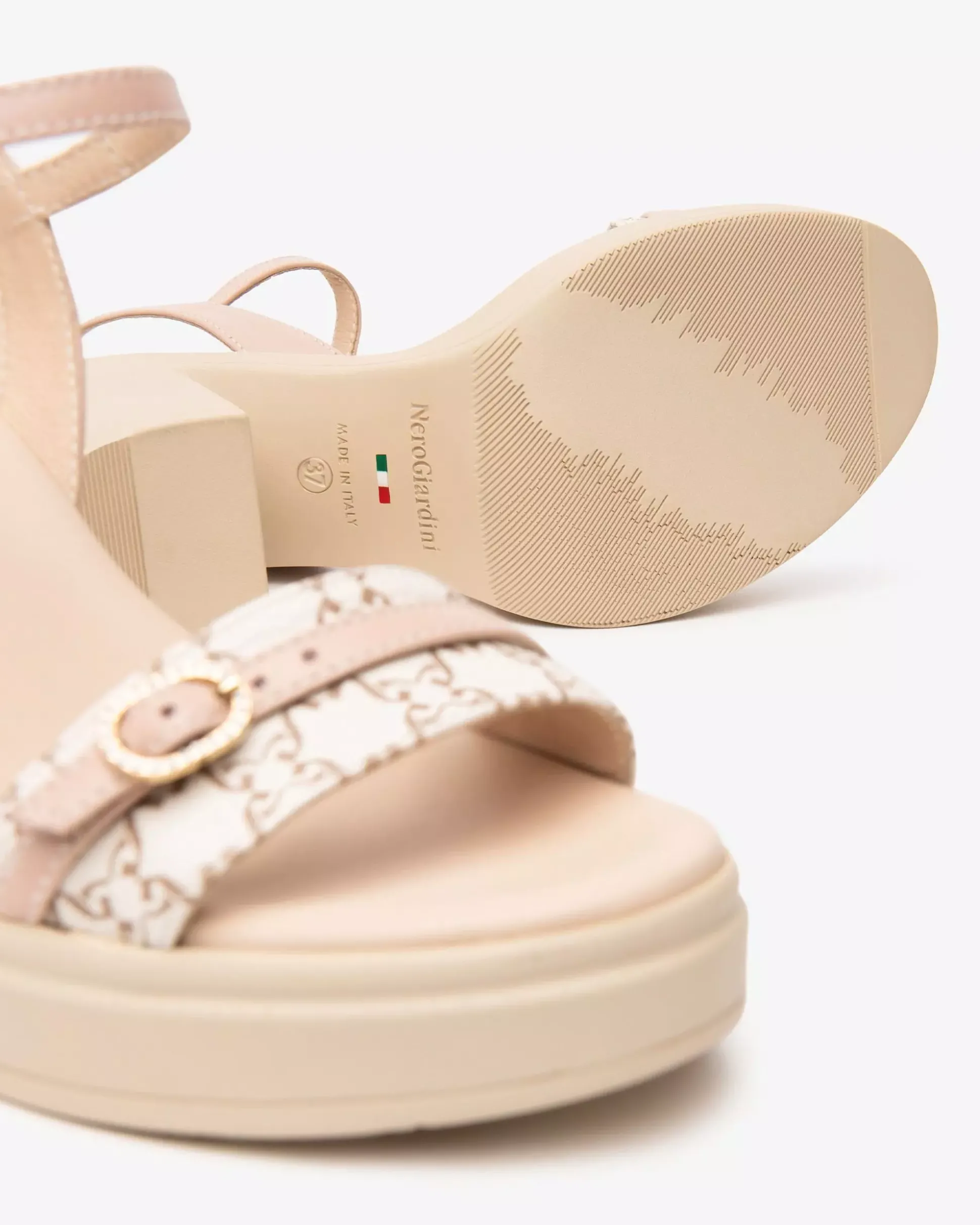 Sandali Donna in Pelle e Materiale Tecnico