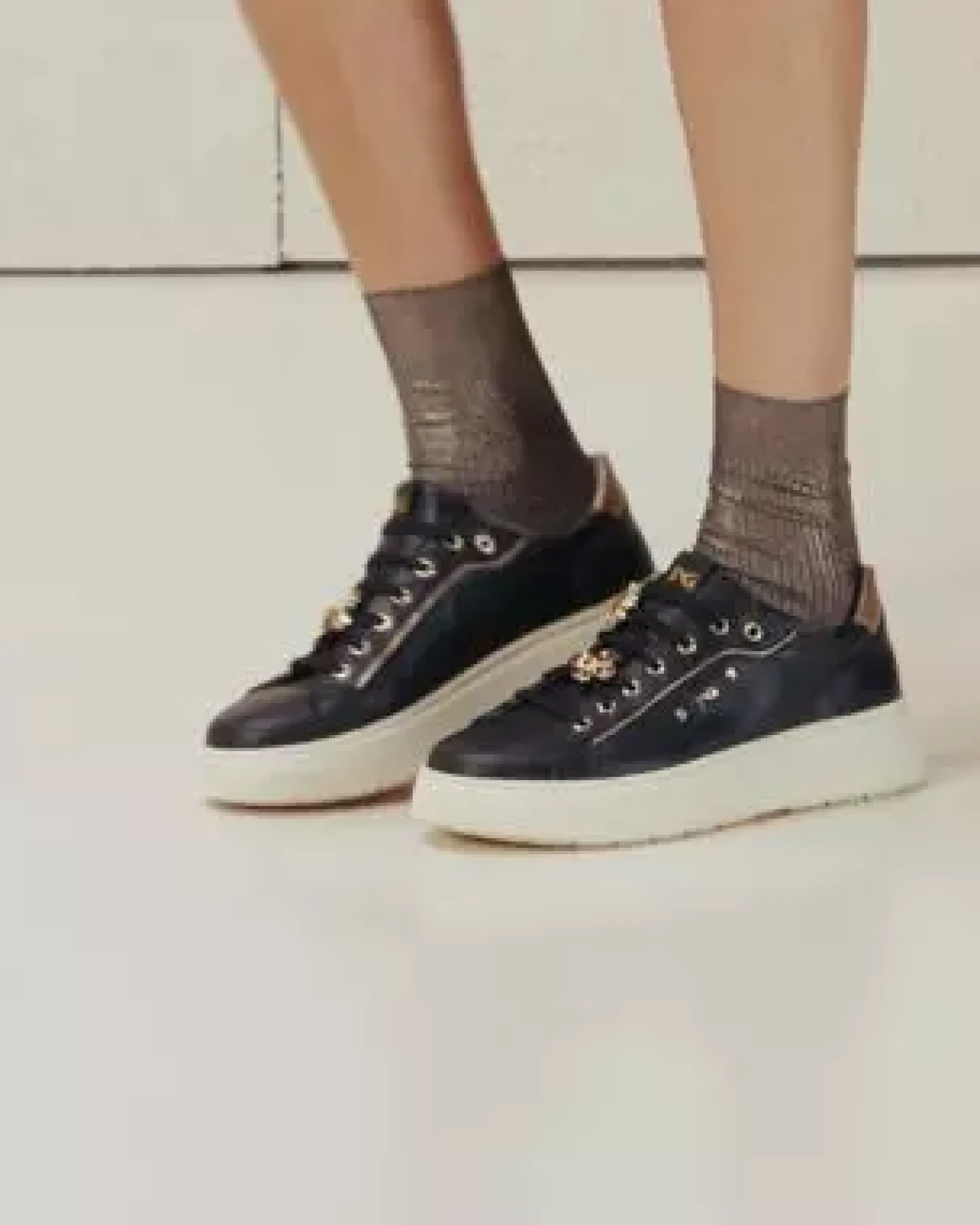 Sneakers Donna in Pelle e Materiale Tecnico