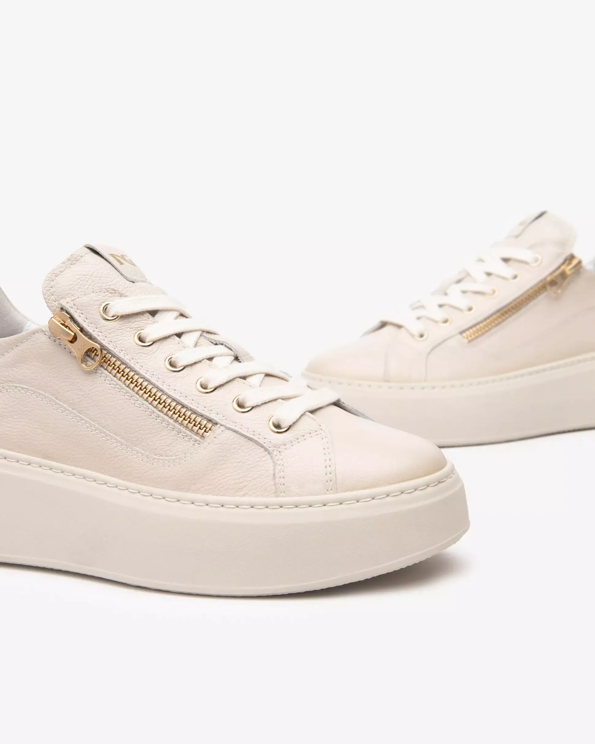 Sneakers Donna in Pelle e Materiale Tecnico