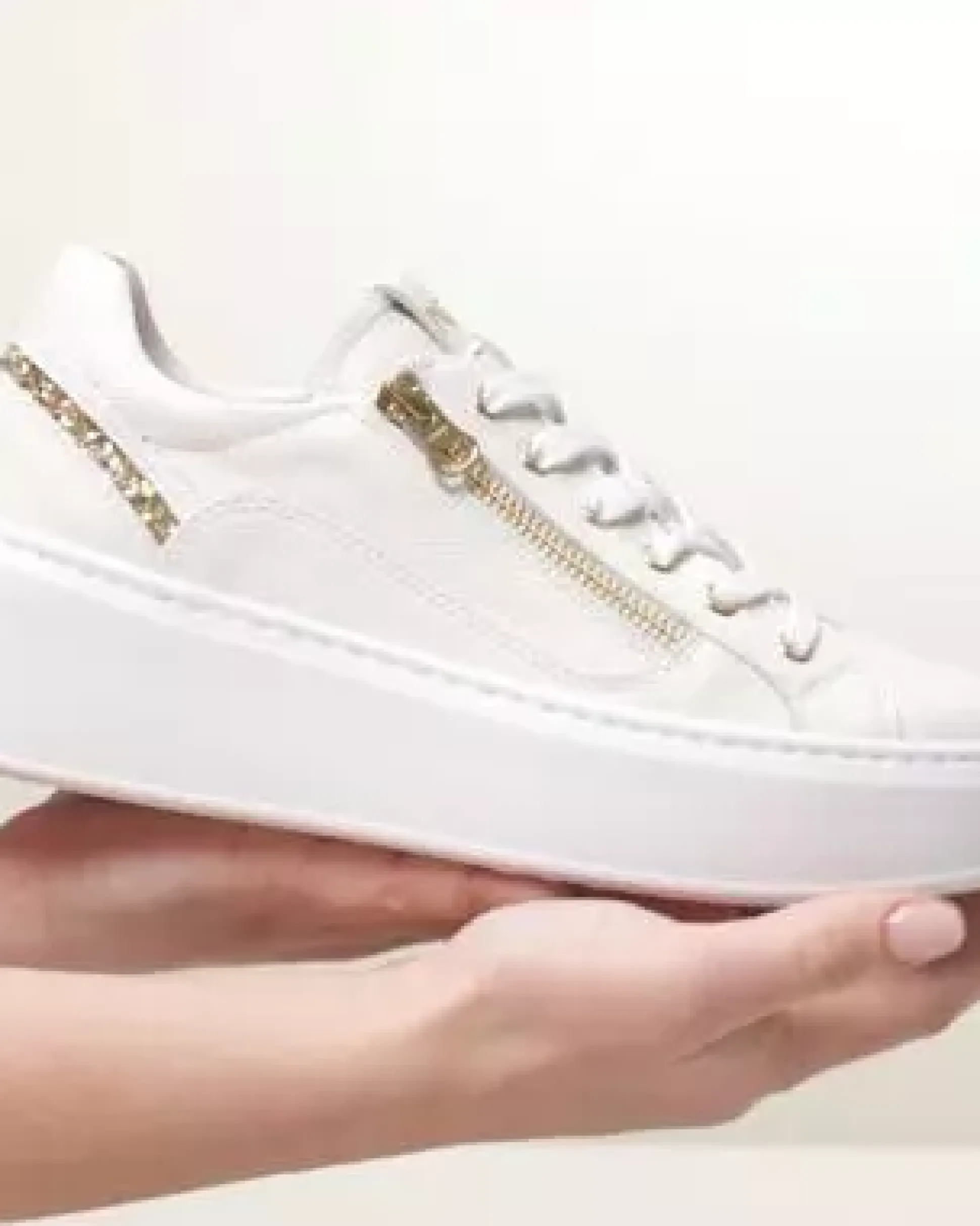 Sneakers Donna in Pelle e Materiale Tecnico