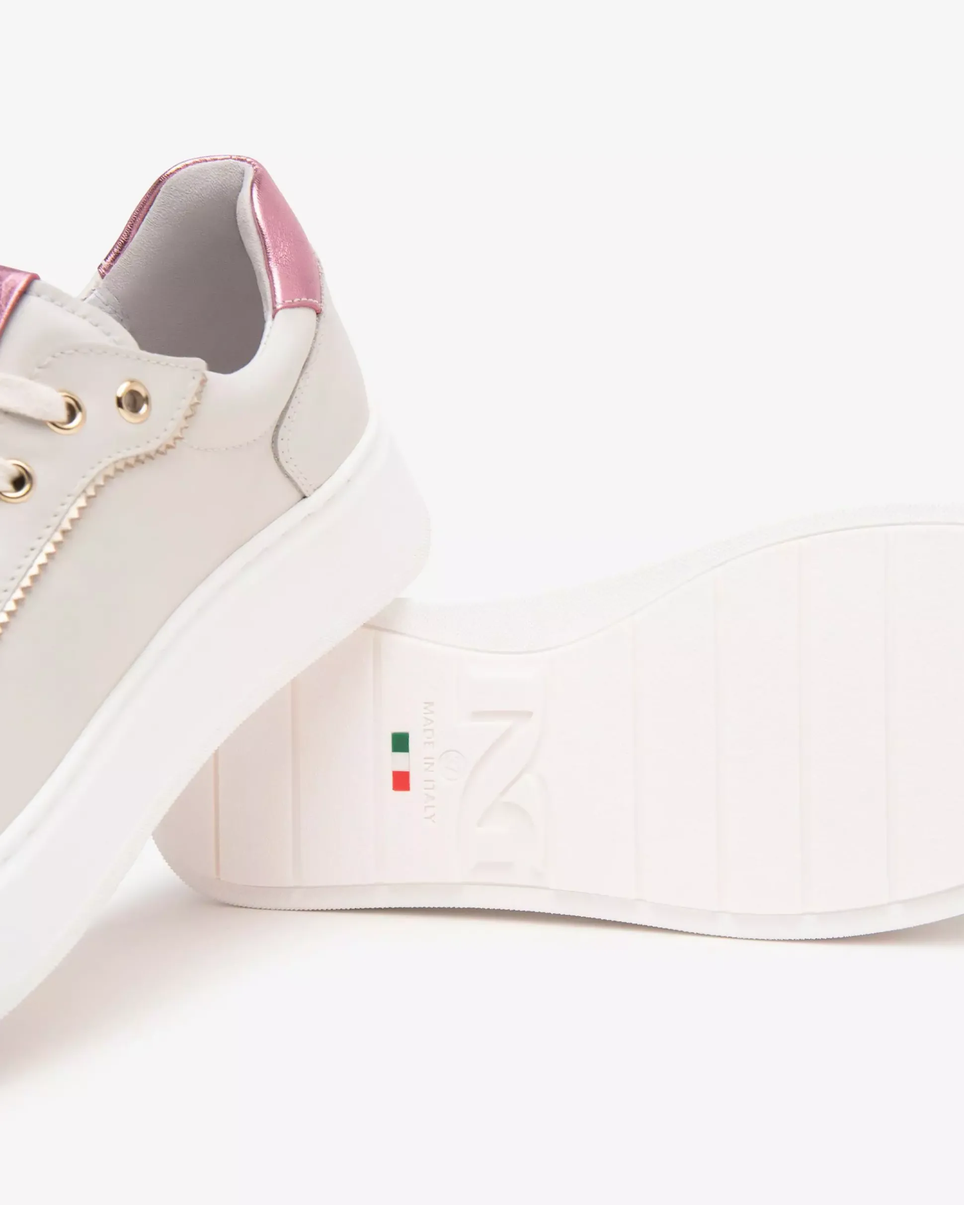Sneakers Donna in Pelle e Materiale Tecnico