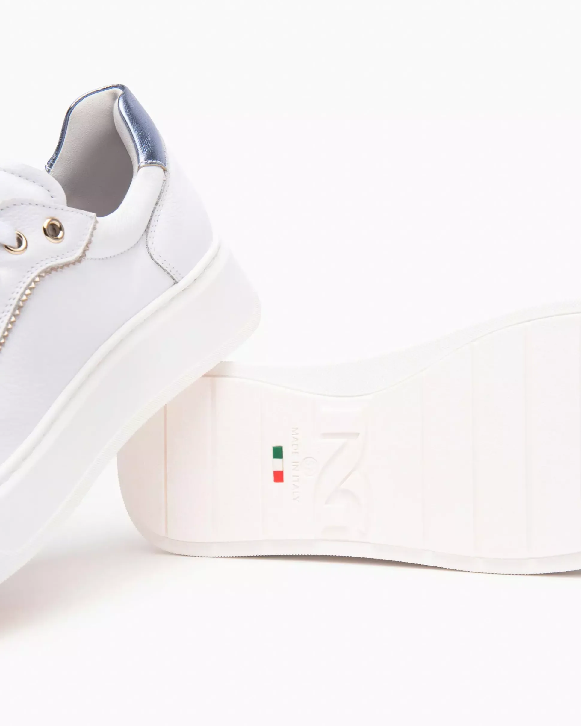 Sneakers Donna in Pelle e Materiale Tecnico
