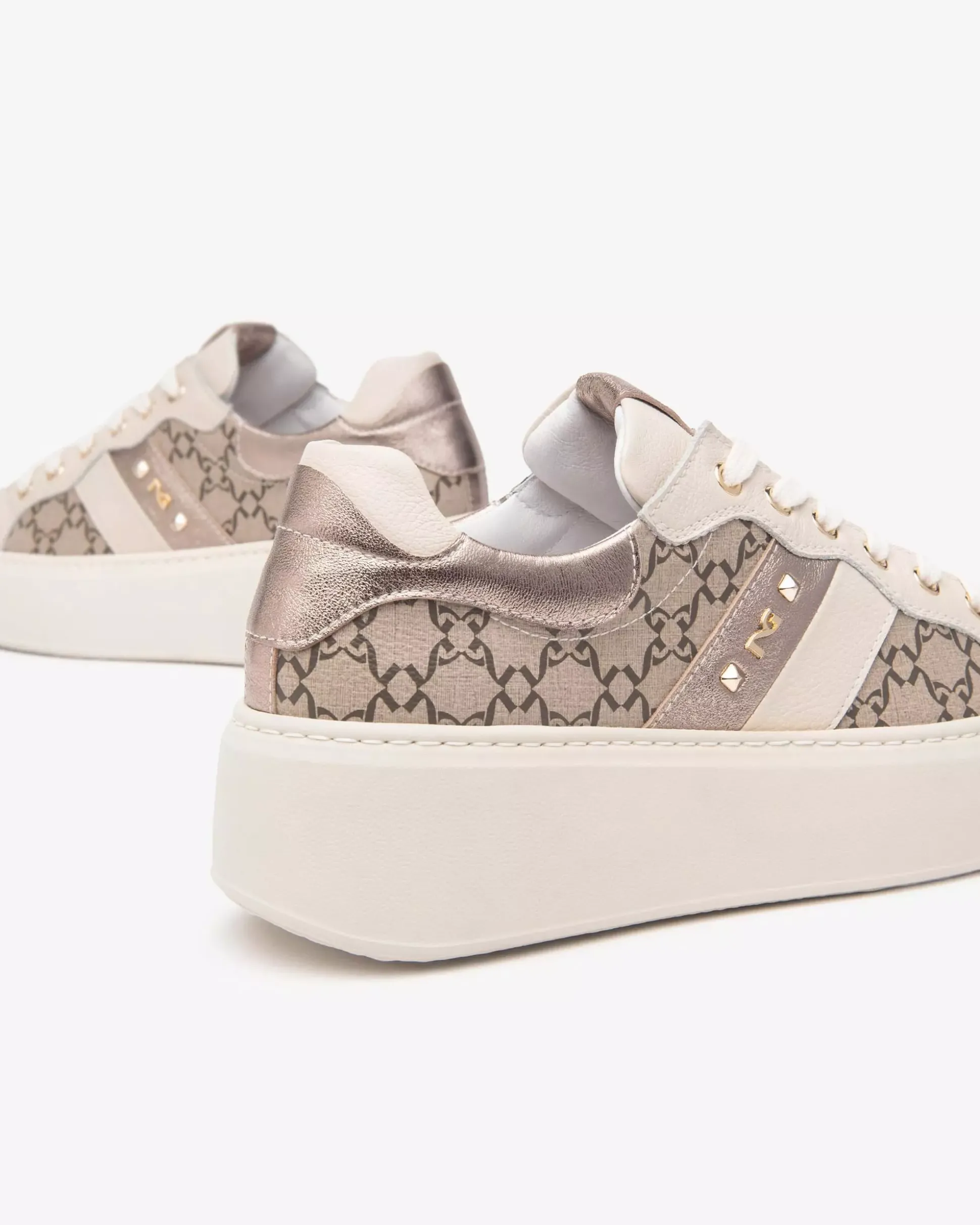 Sneakers Donna in Pelle e Materiale Tecnico