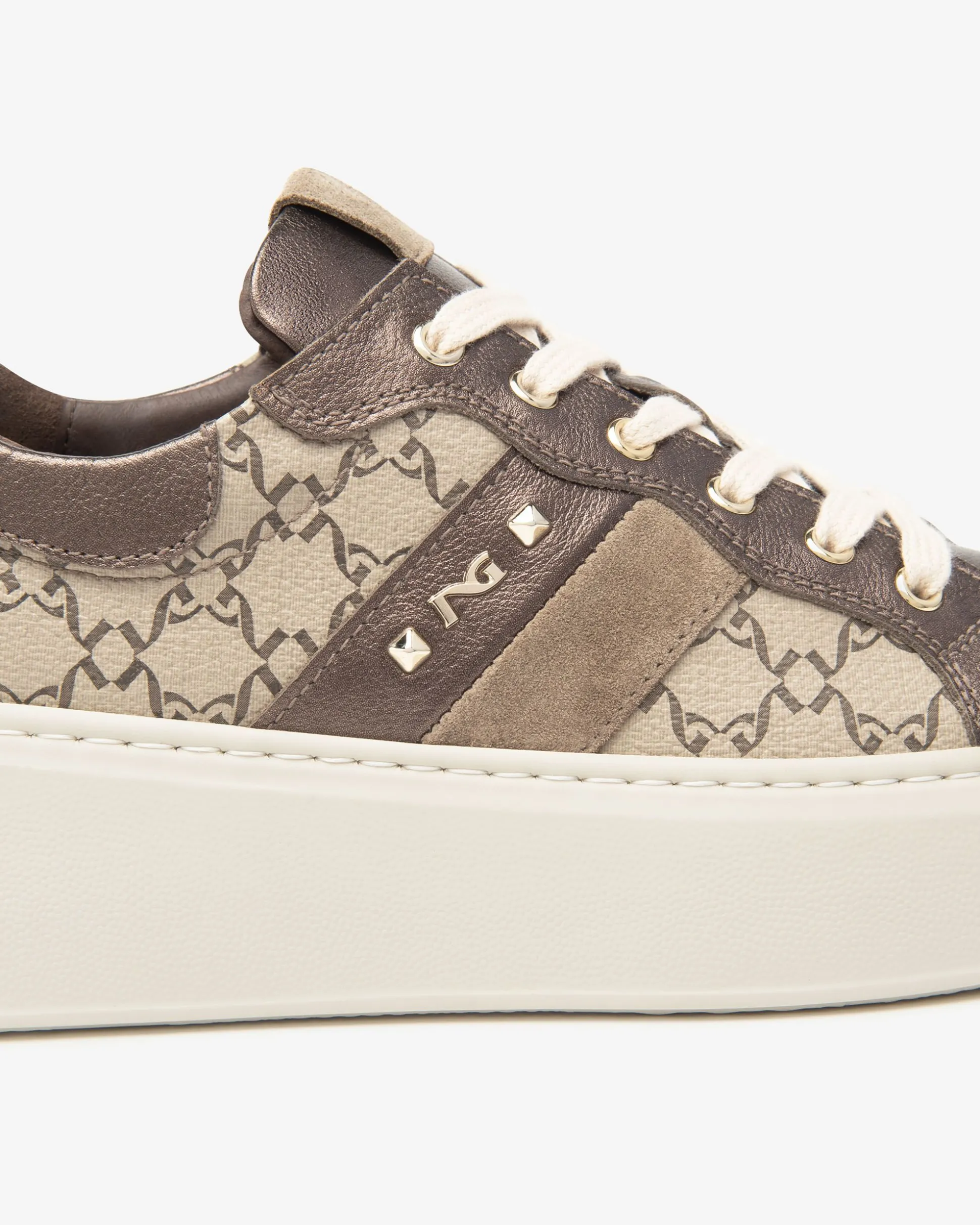 Sneakers Donna in Pelle, Materiale Tecnico e Suede