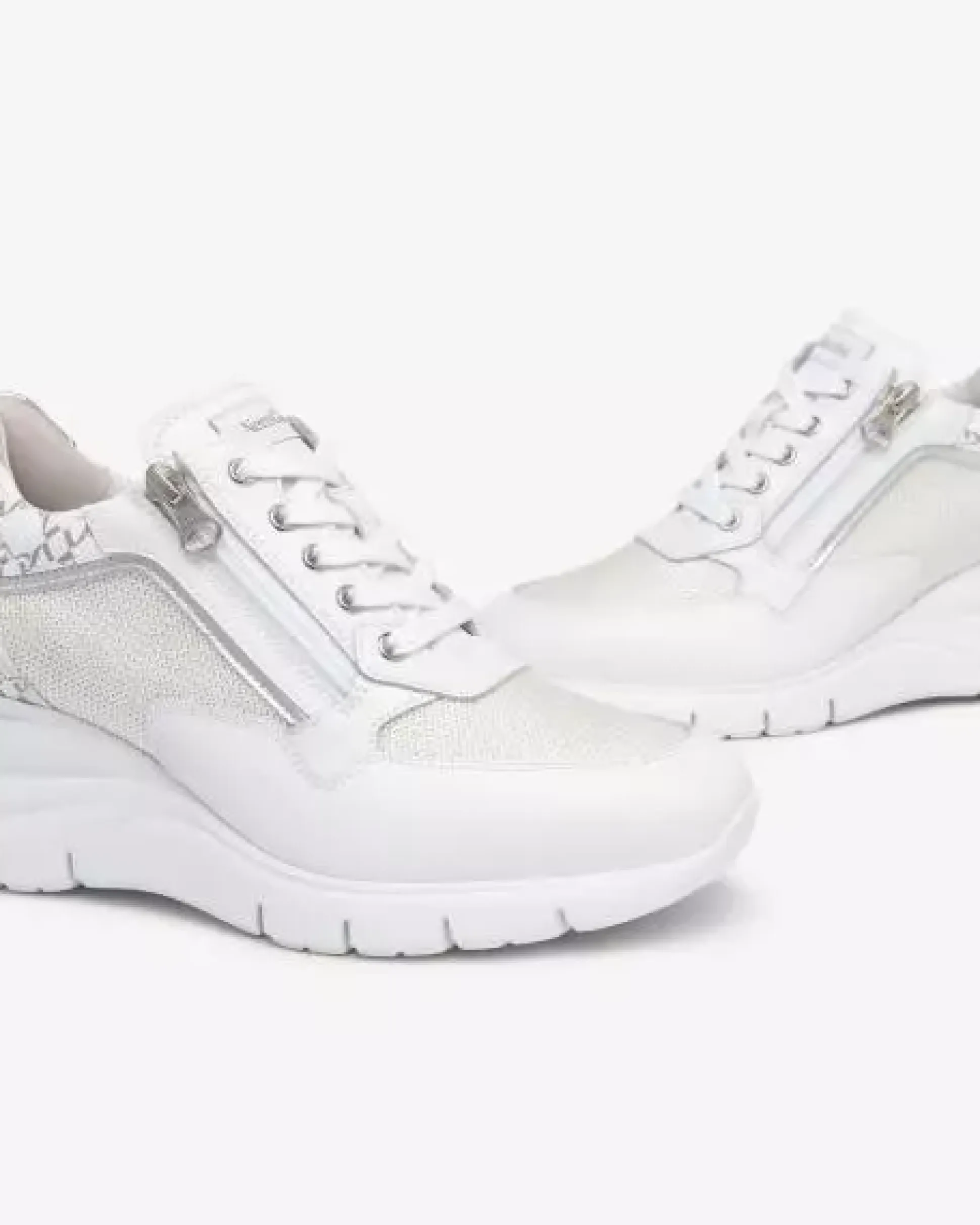 Sneakers Donna in Pelle, Tela e Materiale Tecnico