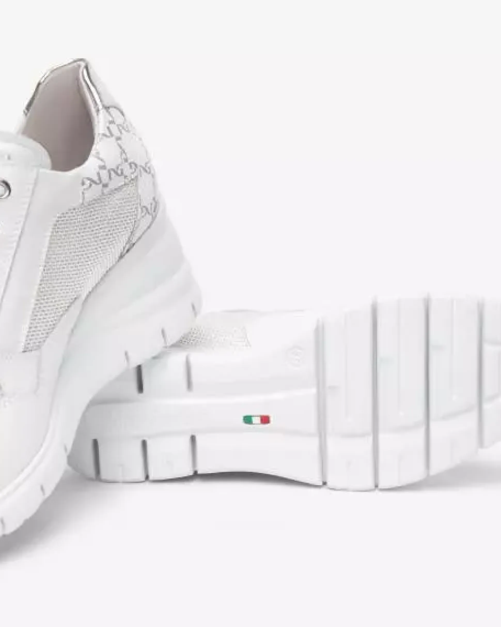 Sneakers Donna in Pelle, Tela e Materiale Tecnico