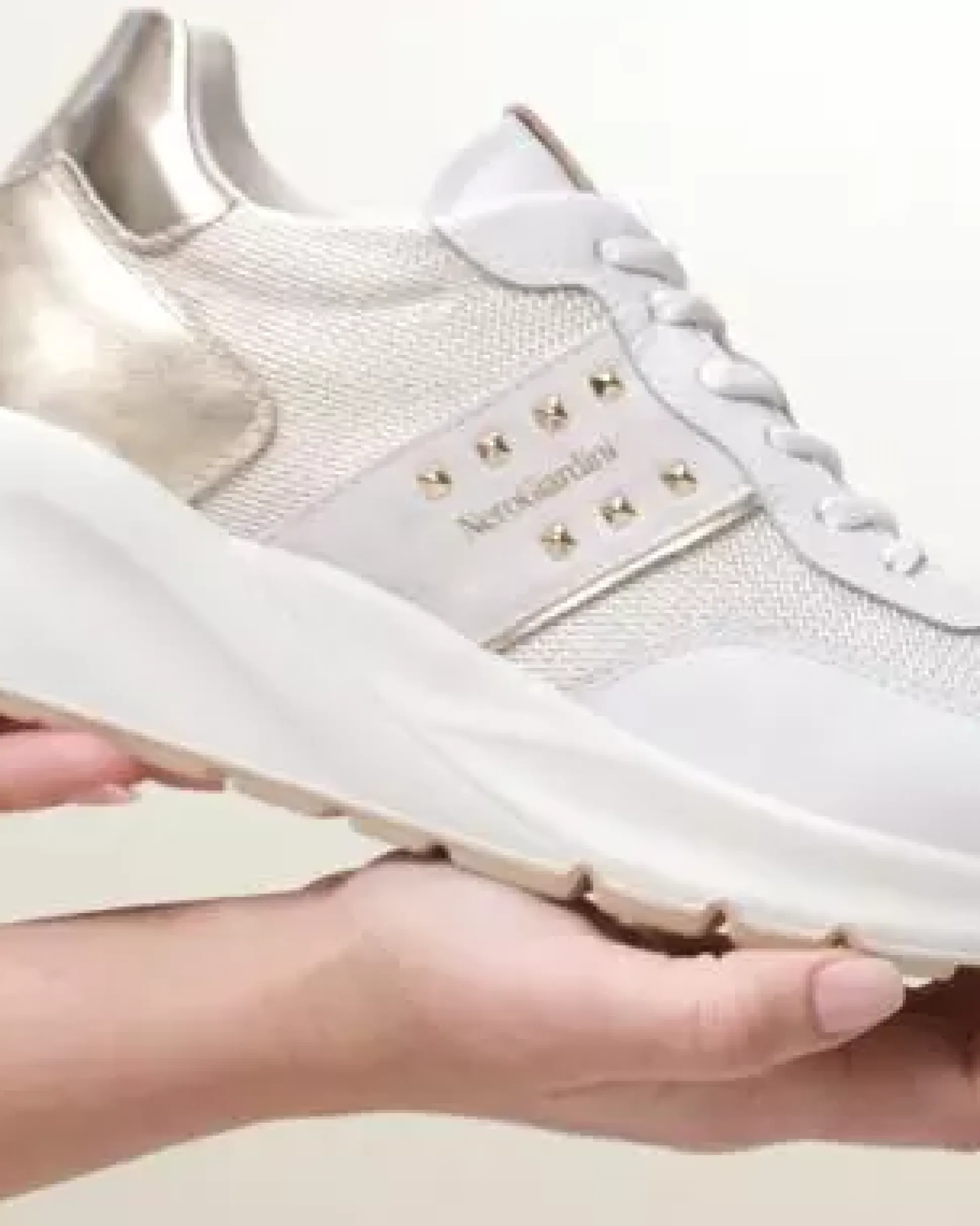 Sneakers Donna in Pelle, Tela e Materiale Tecnico
