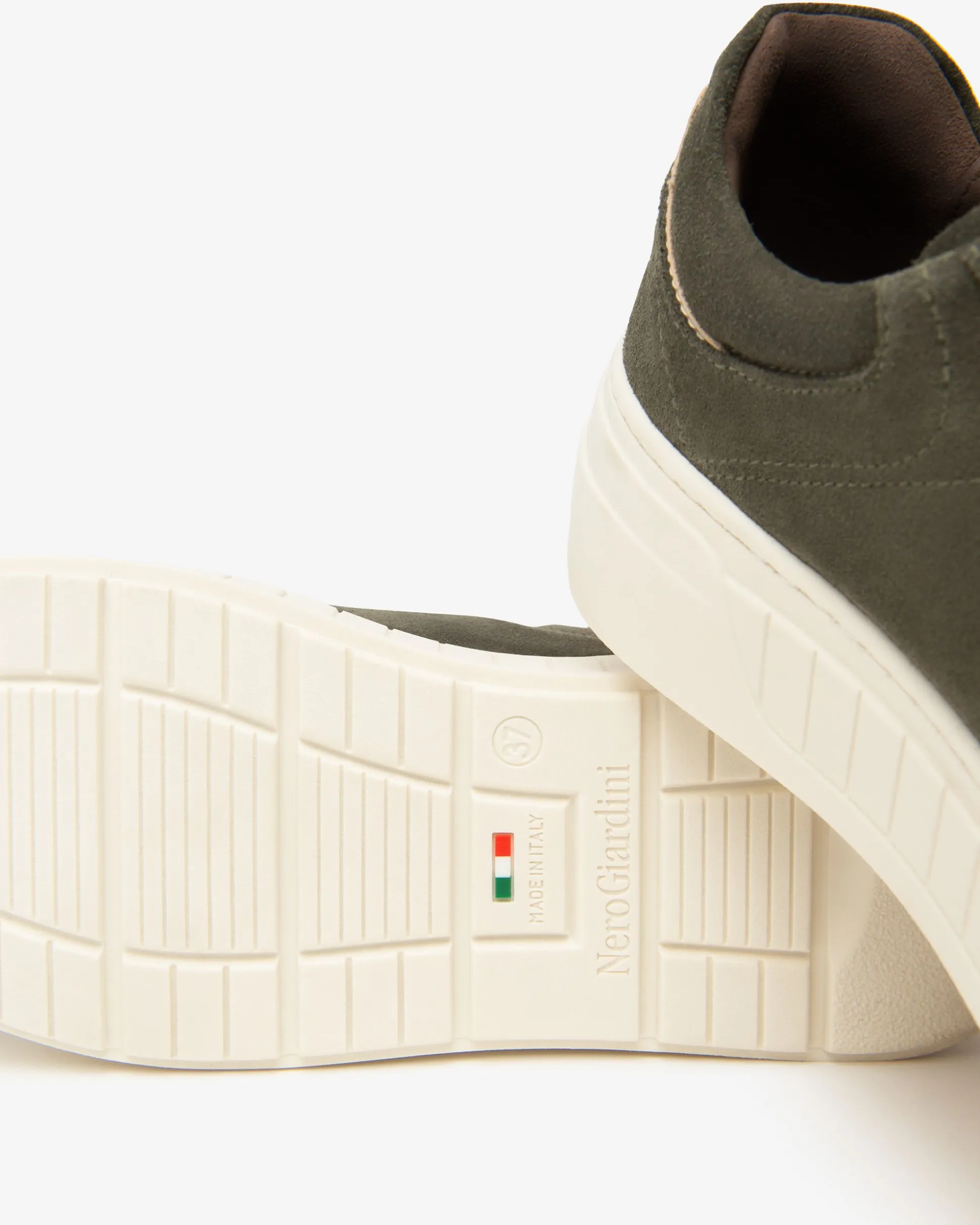 Sneakers Donna in Suede, Pelle e Materiale Tecnico