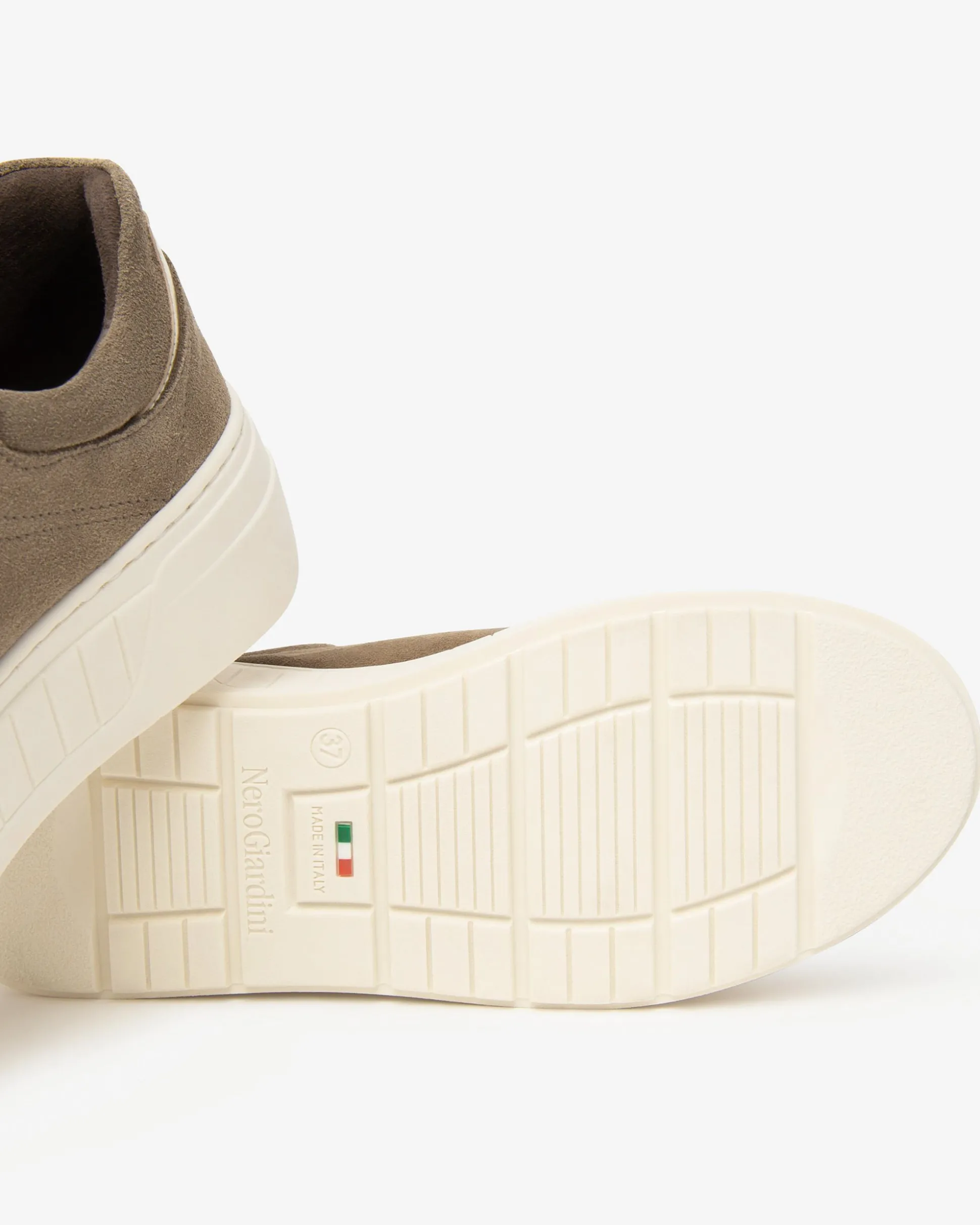 Sneakers Donna in Suede, Pelle e Materiale Tecnico