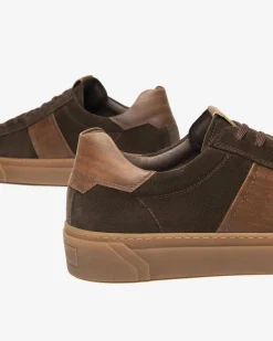 Sneakers Uomo in Camoscio e Pelle