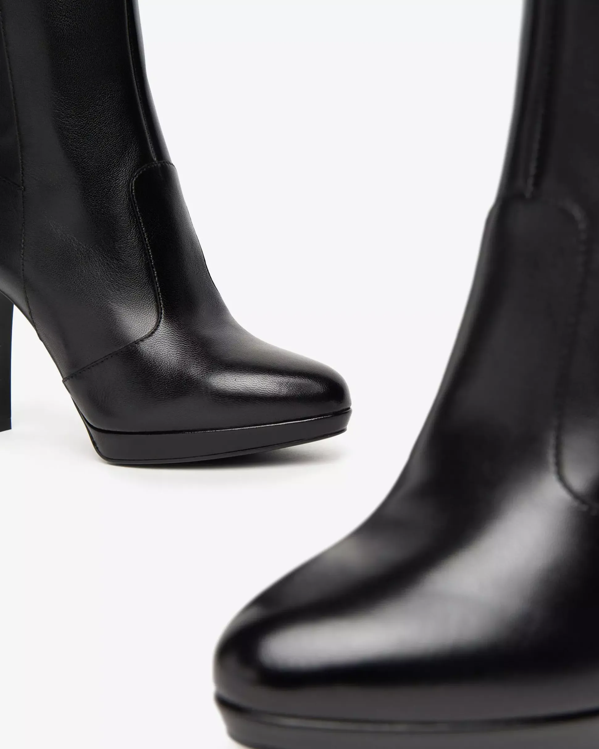 Stivali Donna in Pelle e Materiale Tecnico