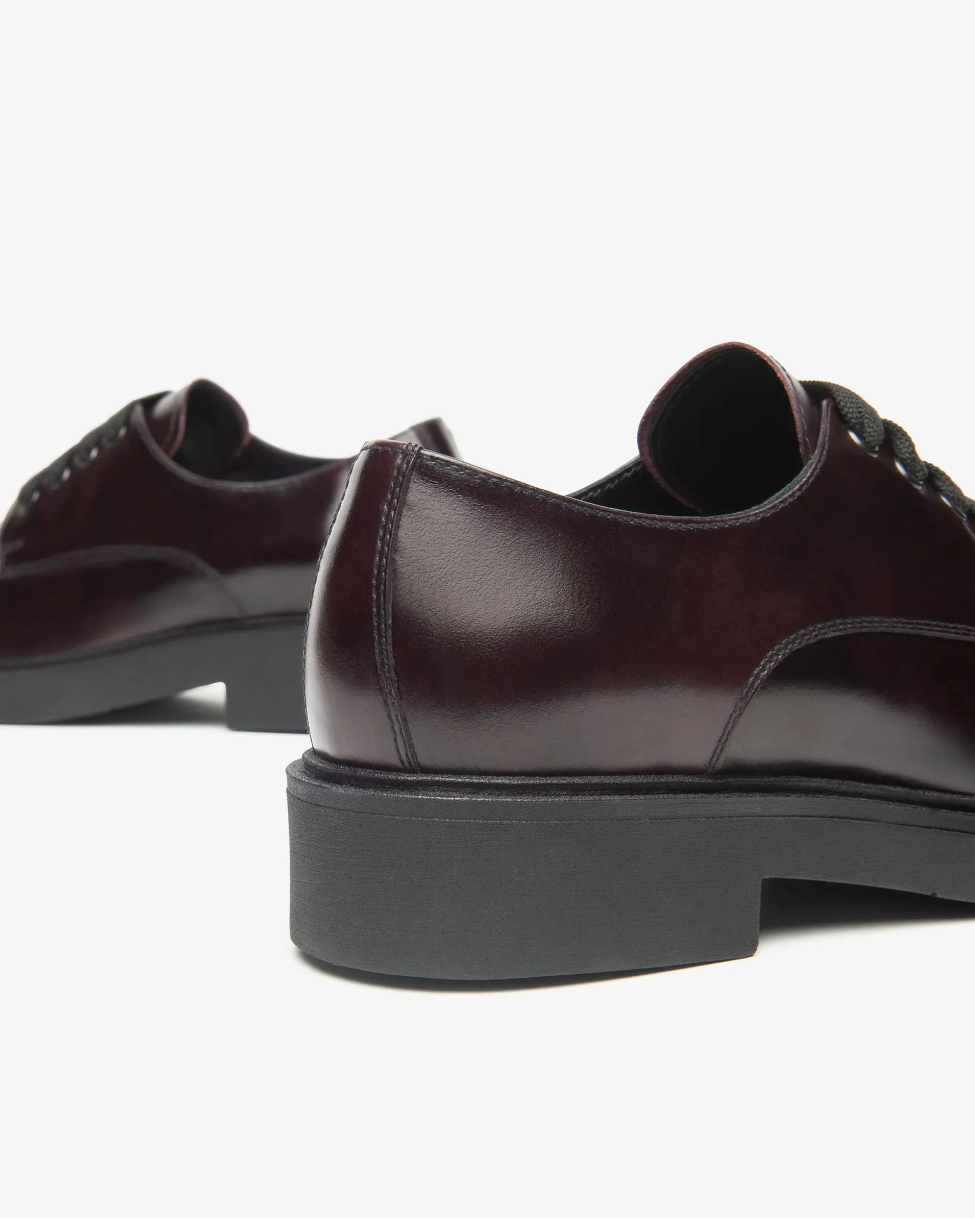 Stringate Donna in Pelle