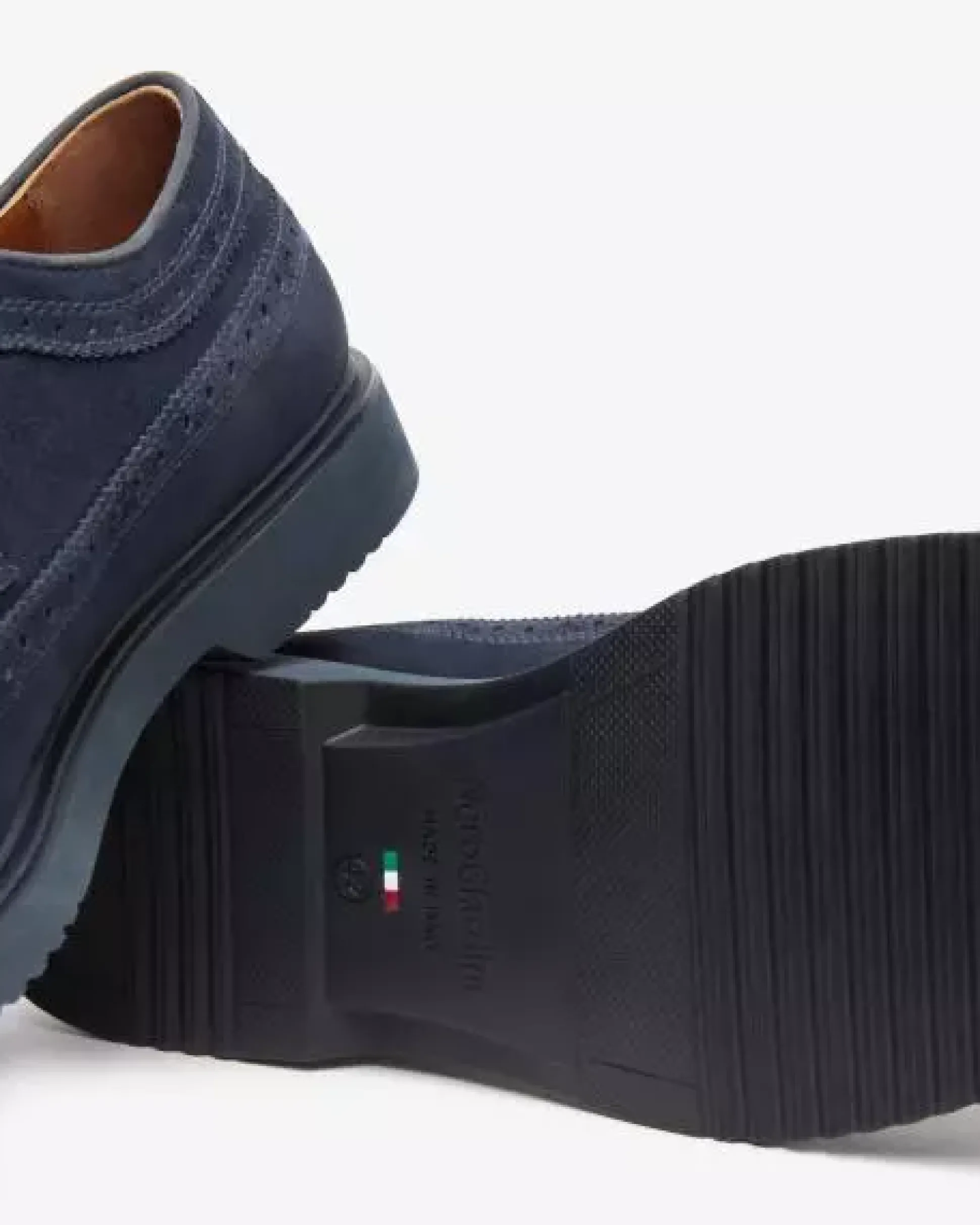 Stringate Uomo in Camoscio
