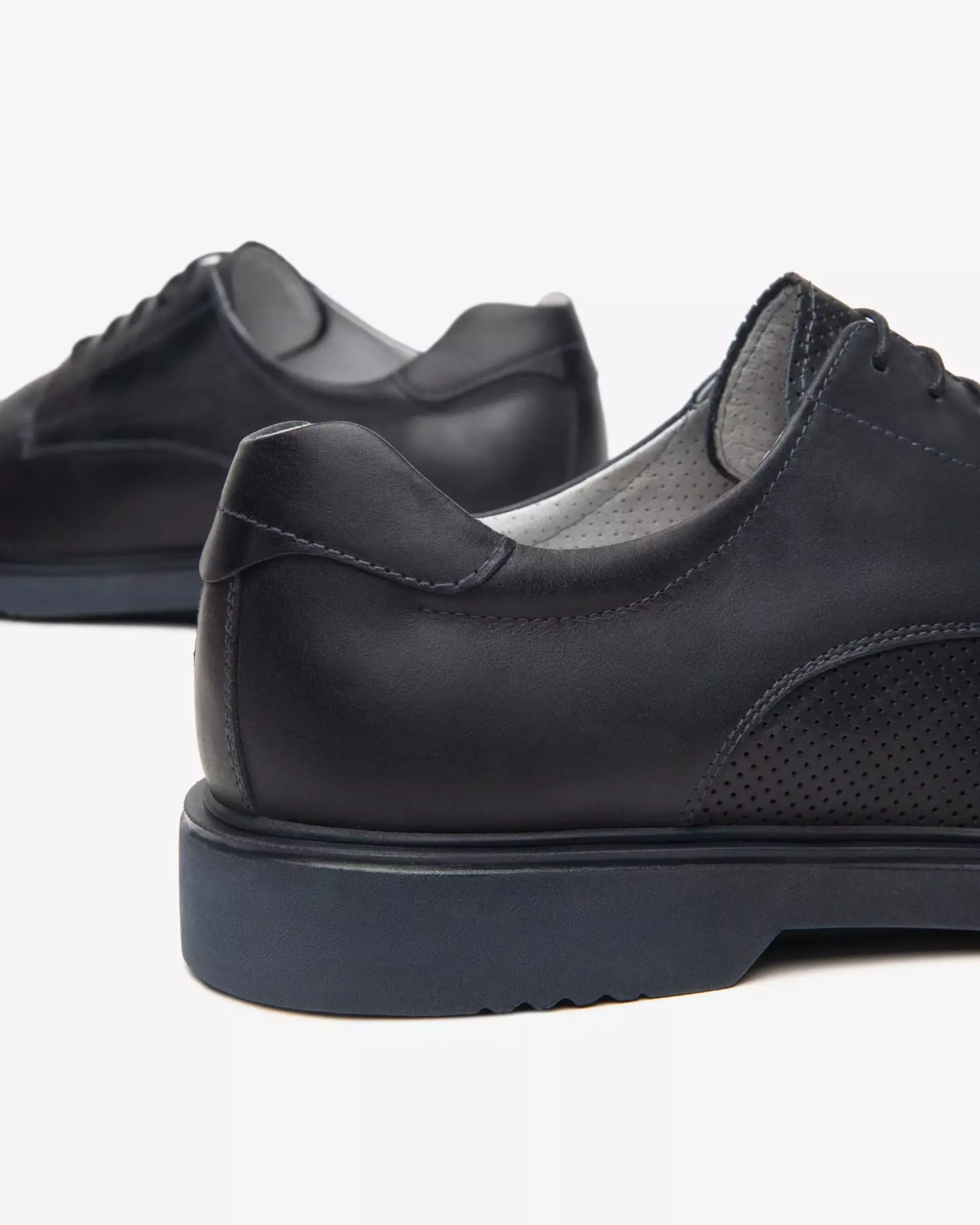 Stringate Uomo in Pelle