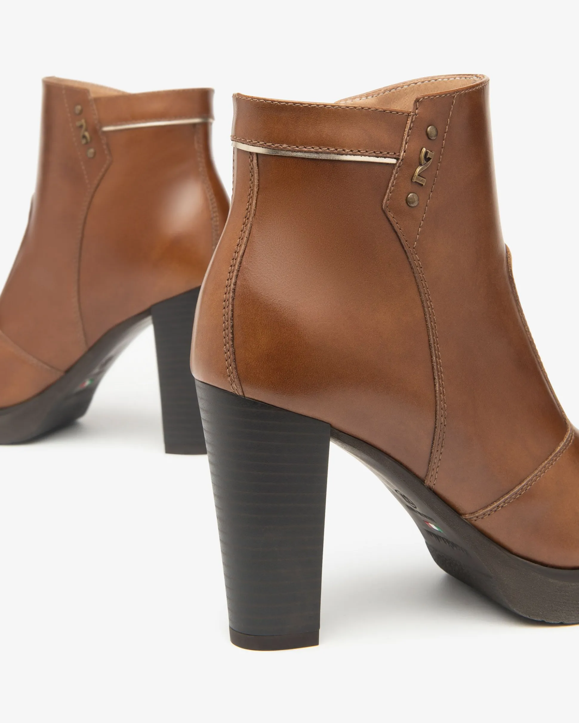Tronchetti Donna in Pelle