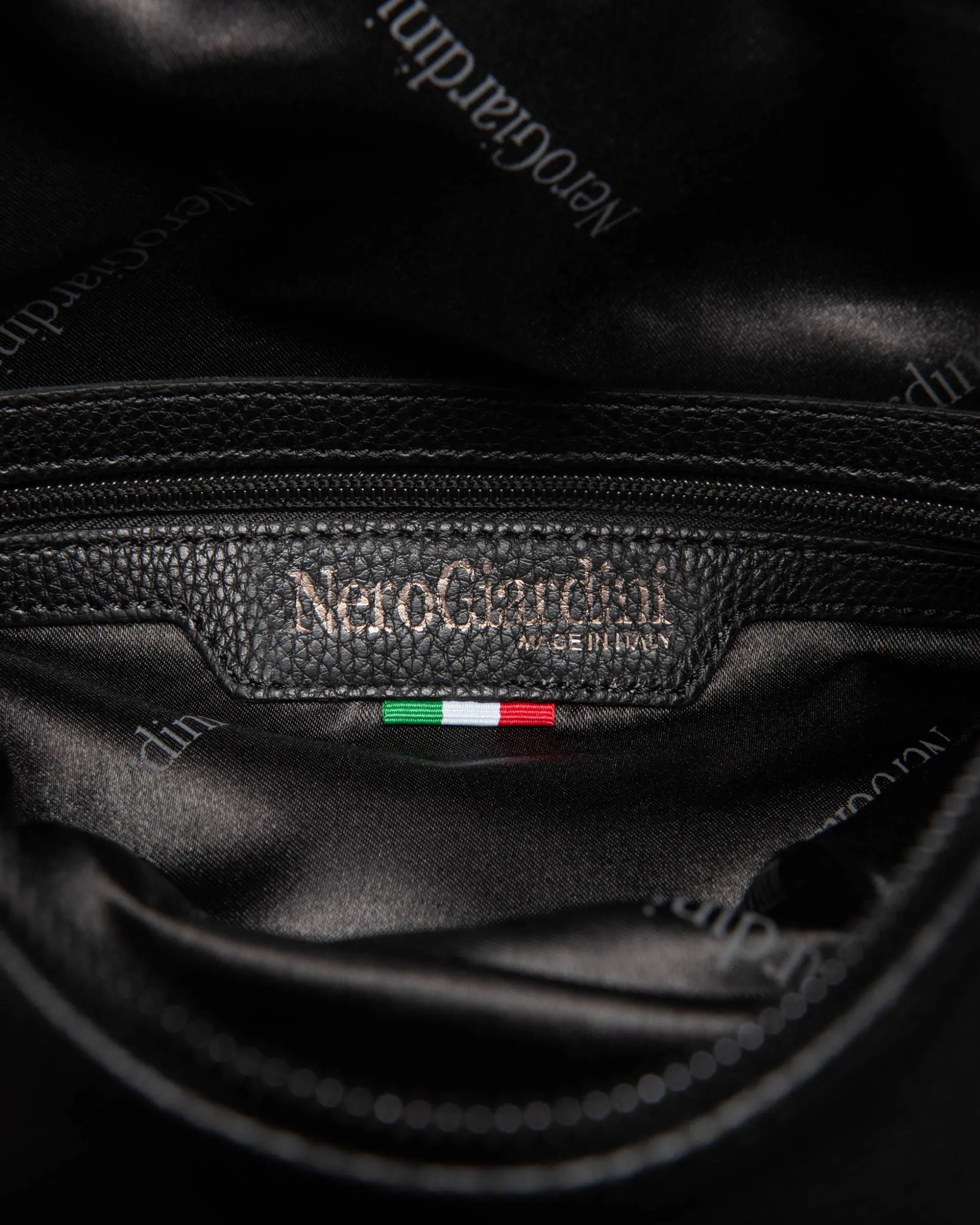 Zaino da Uomo in Materiale Tecnico